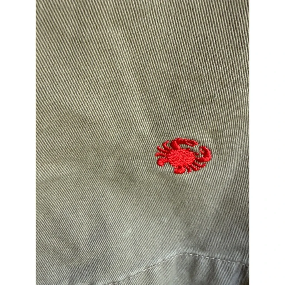 Vineyard Vines highly pocket